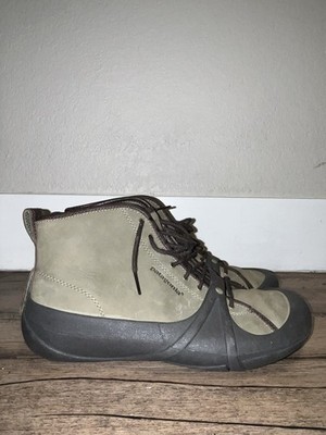 Patagonia Rum and Cola Juniper Green 8.5 Women s Performance Removable Sole Boot
