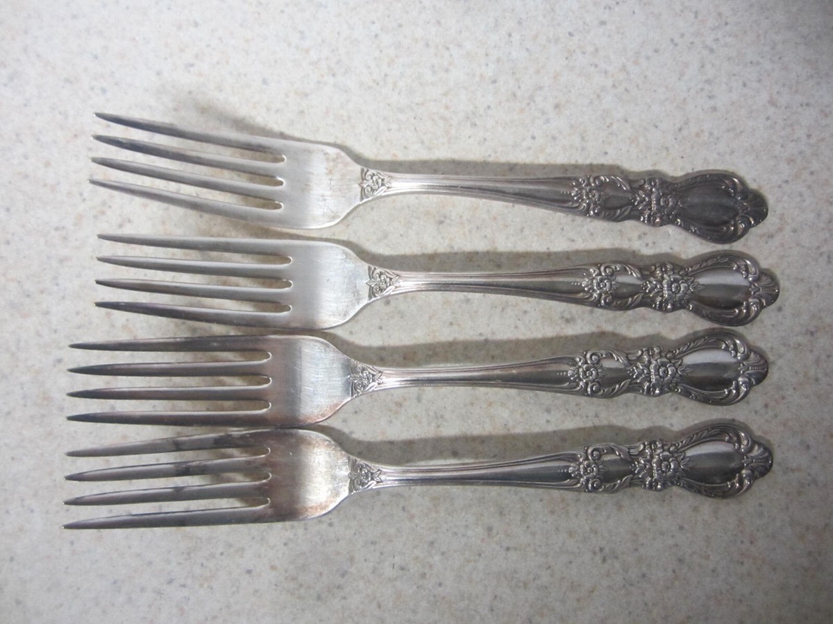 LOT OF 1847 Rogers Bros Silverplate Heritage dinner fork 1/2