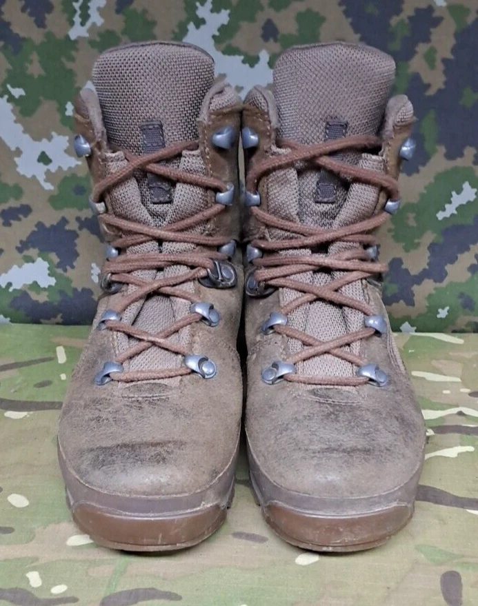 Desert combat shop boots surplus