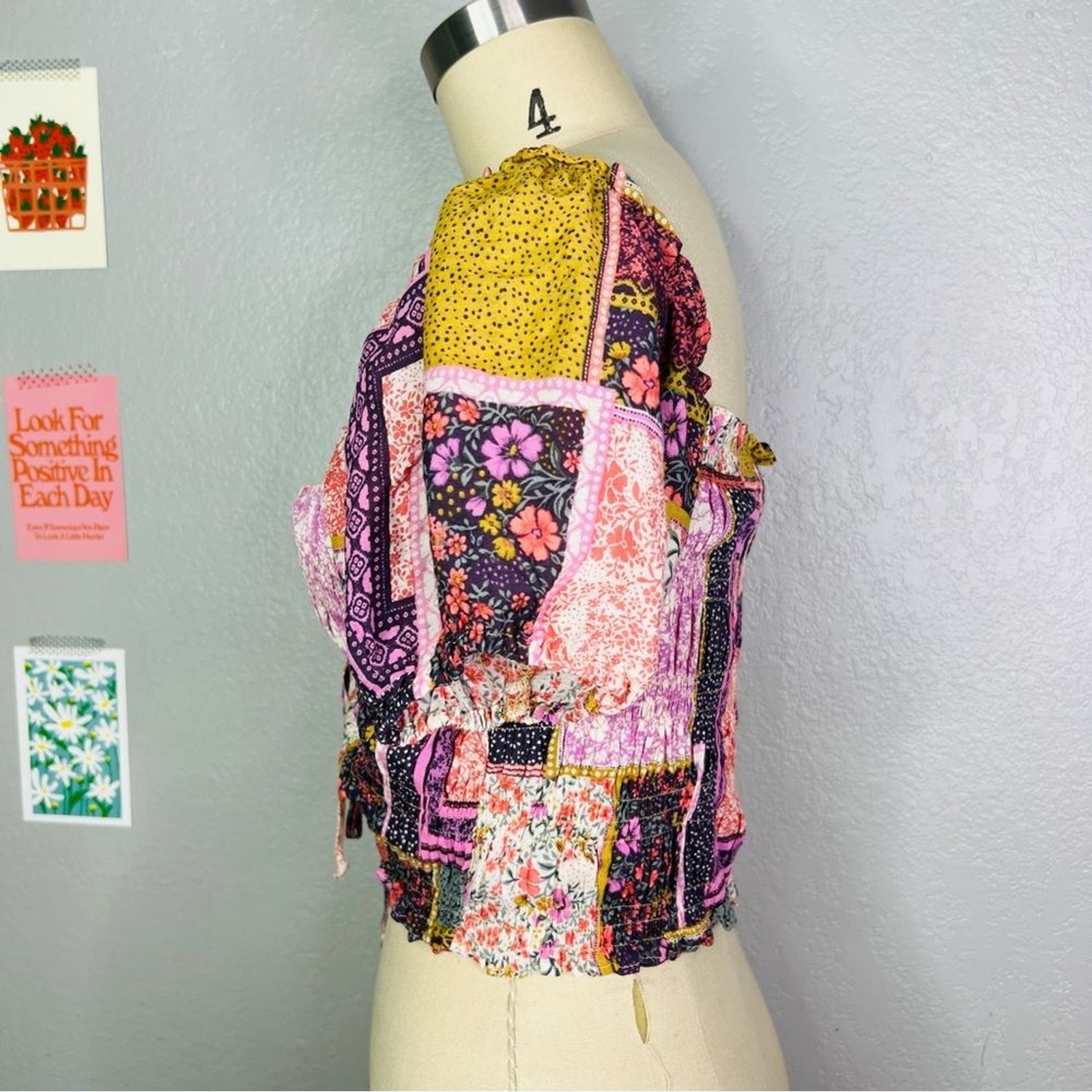 Olivaceous cropped patchwork drawstring crop top … - image 5