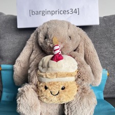 Bashful Birthday Bunny 31cm by Jellycat - Perfect Birthday Gift with Dust Bag