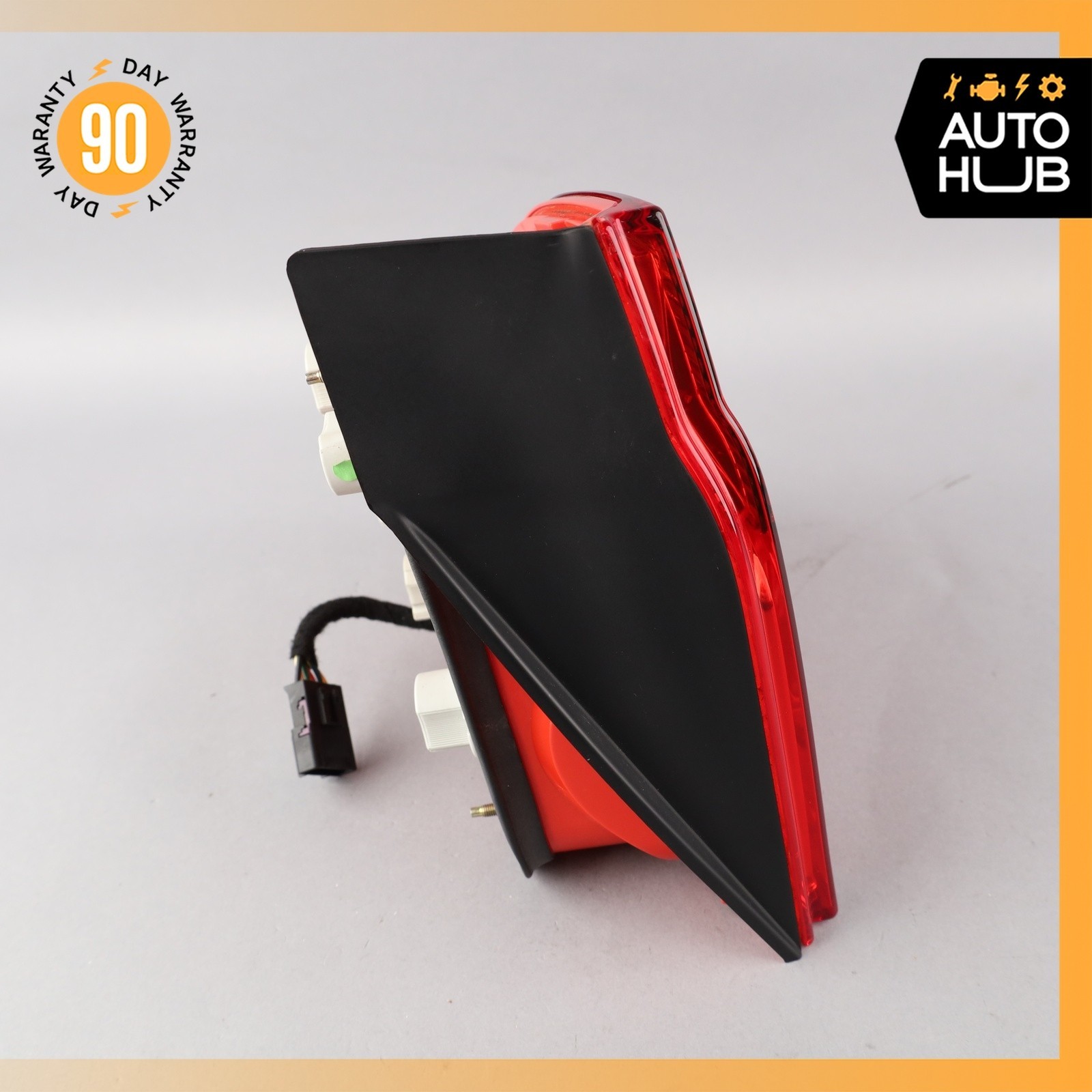 Maserati 4200 GT 2002-2007 RIGHT Tail light P/N 189798