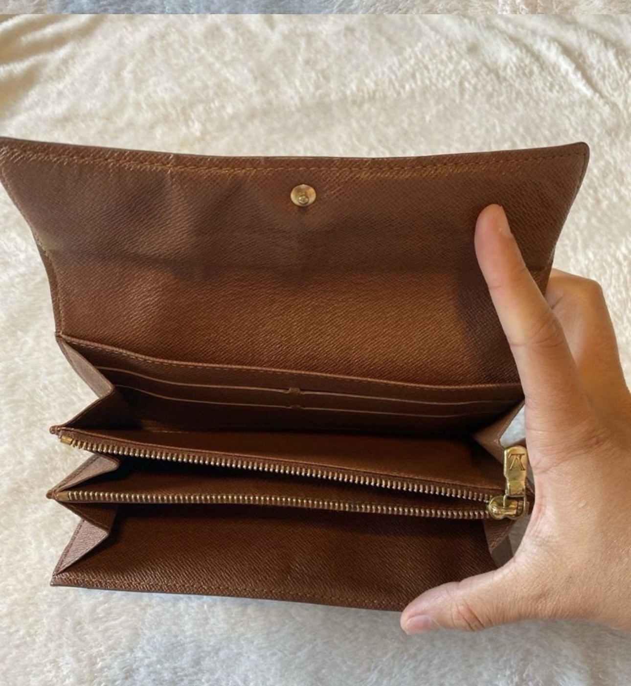Louis Vuitton monogram  Portefeuille Wallet Authentic LV