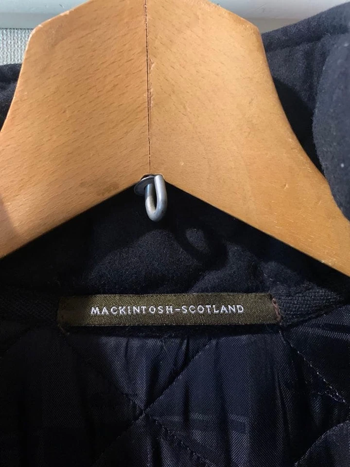 Abrigo de lana de cachemir acolchado British Mackintosh para hombre talla 42 negro usado Foto 4 de 4