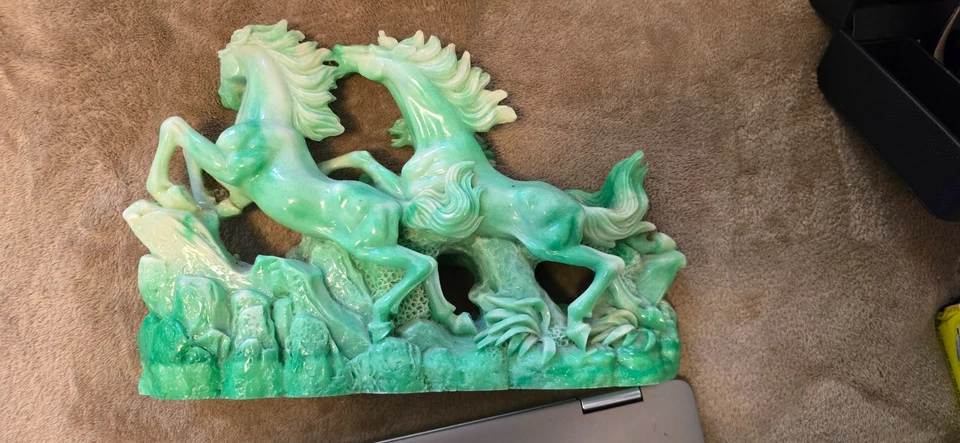 风水幸运绿色 3 跑马雕像 - 11 英寸长 - 无瑕 - 5 磅 — 第 3/4 张图片