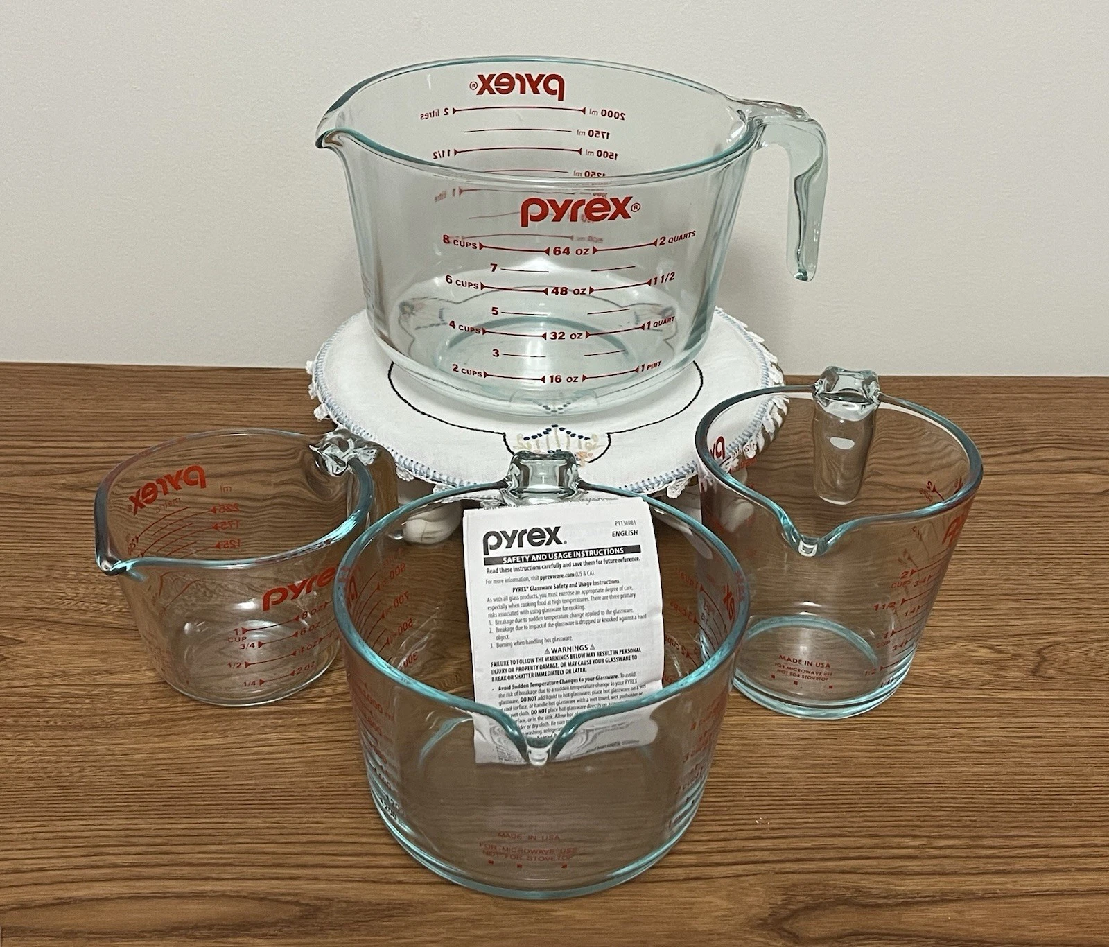 NIB - Pyrex 4 Piece Glass Measuring Cup Set | Size: 1, 2, 4 & 8 Cups
Opens in a new window or tab