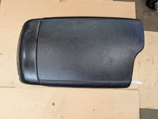 Console Front Floor With Ambient Interior Lig...
