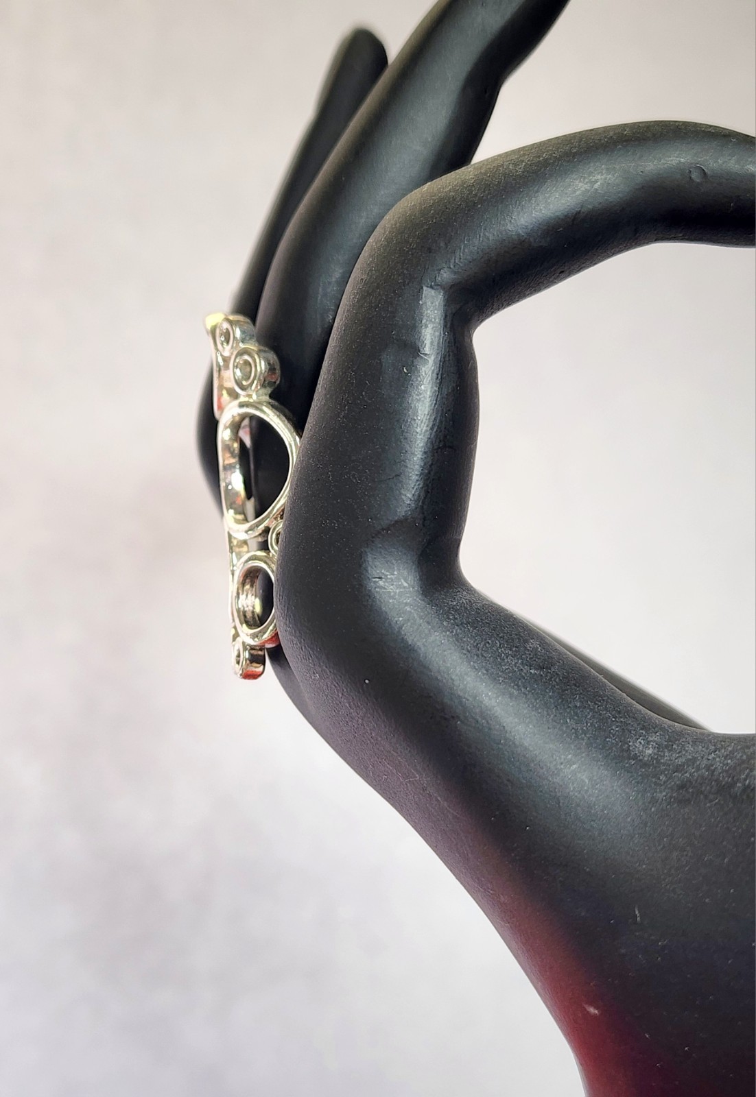 Silver Tone Multi Size Circle Ring Size 7.5 - image 3