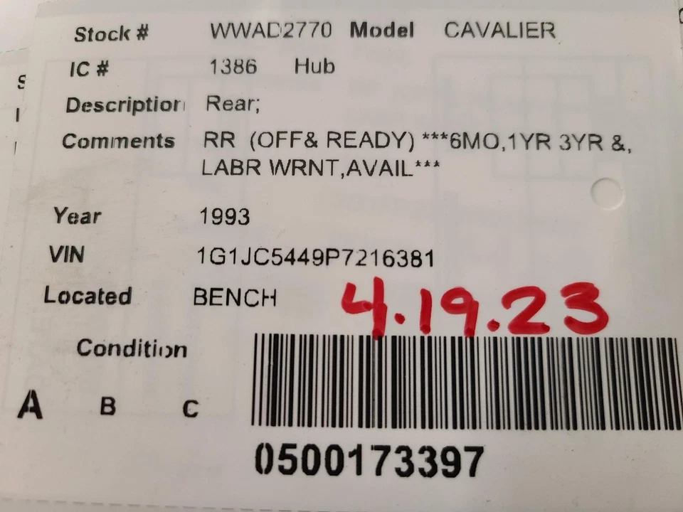 Buje de rueda trasero usado se adapta a: Chevrolet Cavalier 1993 trasero grado A Foto 3 de 4