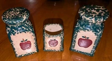 Charming Country Salt And Pepper Shakers With Toothpick Holder