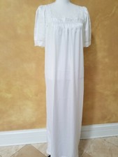 White Long Nightgown Size SMALL by Talbots NEW