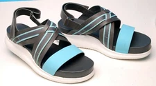 COLE HAAN 2.ZERO GRAND GRAY BLUE CRISS CROSS FLAT SANDALS WOMENS 8 B EXCELLENT