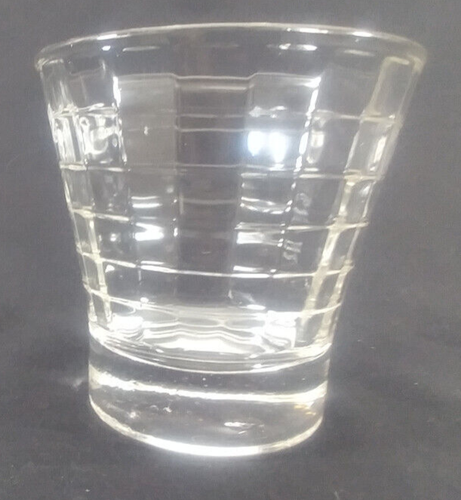 Crown Royal Whiskey Lowball Glass Optic Block 3-3/8 in Tall - Picture 6 of 9