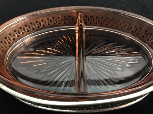 Vintage MCM Pink Depression Glass Oval Divided Dish with Metal Carrier - Picture 6 of 10