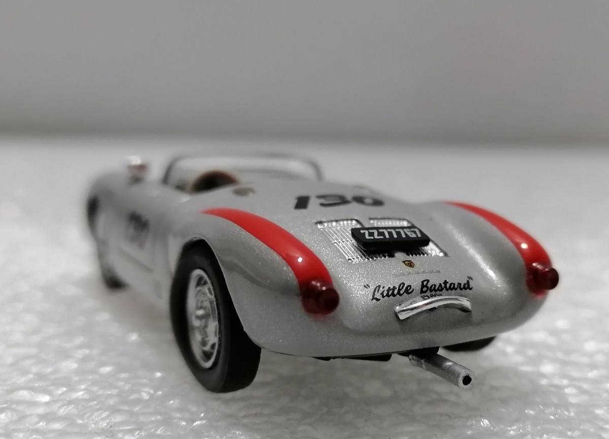 PORSCHE 550 A Spyder 1955 - Vintage diecast , 1.43 Scale model