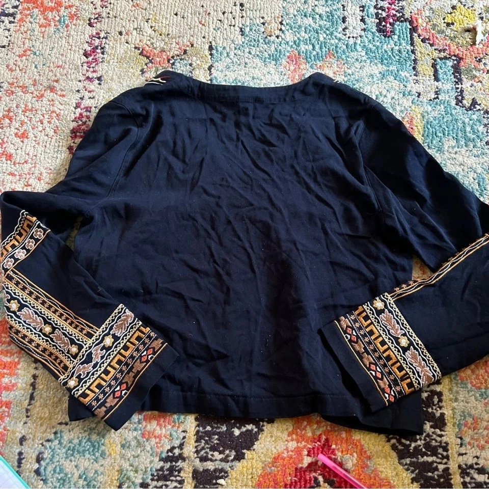 Blazer Tribal Bordado Talla M Foto 3 de 3