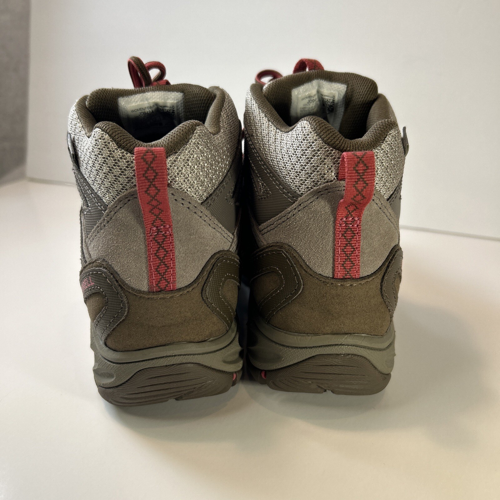 Stivali da trekking Merrell Avian Light 2 Sfiato Mid J09484 grigi rosa Donna 5