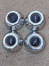 Factory Oem 1975 To 1989 Lincoln Town Car Wheel Center Caps Hubcaps For 1986