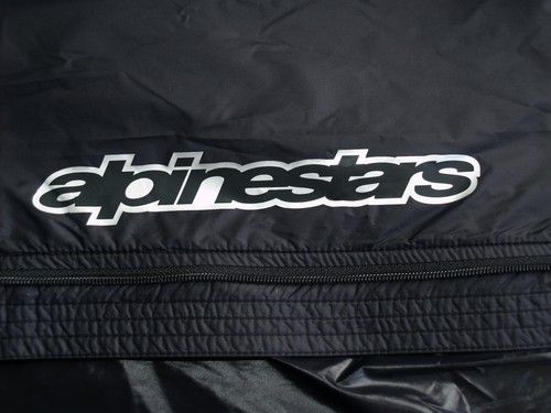 Alpinestars Kicker Pack Lightweight Windproof Waterproof Jacket Black Small NEW - Picture 2 of 6