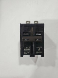 SIEMENS 40 AMP 2 Pole Bolt-On Circuit Breaker Type BL