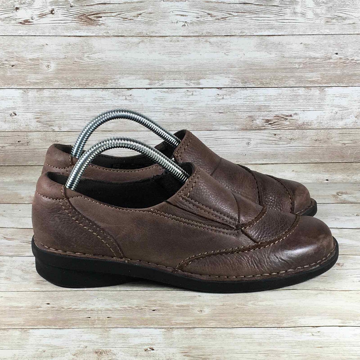 Clarks Shoes Mens 9 Brown Leather Slip On Comfort Walking  display picture 2