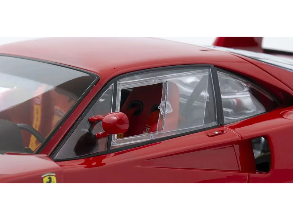 Ferrari F40 Competizione Red 1/12 Diecast Model Car by Kyosho - Image 2 of 4
