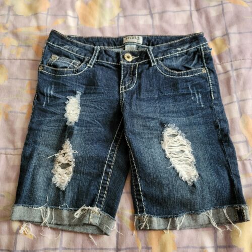 Mudd Shorts Size 3 Juniors Blue Medium Wash Low R… - image 1