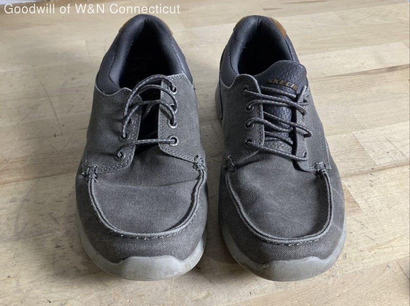 Skechers Elent Mosen Charcoal Gray Men's Relaxed Fit Boat Shoes Size 8.5