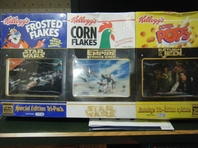 Canadian Pack of Kelloggs Cereal Star Wars With Lenticular Front