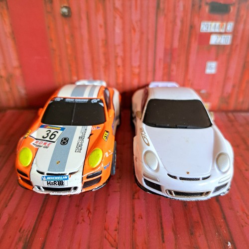 2x CARRERA GO Porsche GT3 Cup RS Slotcar 64025 61206 Auto 1:43 - Bild 5 von 6