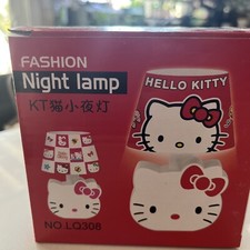 Hello Kitty Night Lamp / Battery Or USB OPERATED / 6.5  High / LED