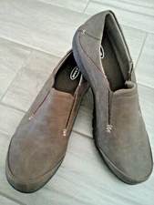 Dr Scholls Hadley Taupe Brown Faux Suede Slip On Loafer   Size 11M