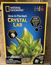 National Geographic Glow-in-the-Dark Crystal Lab STEM Kit New Sealed