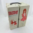 1964 Vintage Barbie’s little Sister SKIPPER Doll Carry Case Trunk White MATTEL