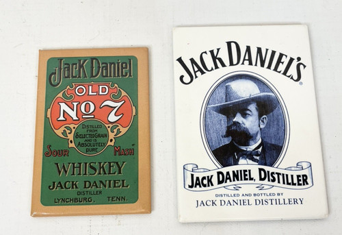 (2) Jack Daniels Magnet Distillery Whiskey No 7 Lynchburg Tennessee Vintage VTG