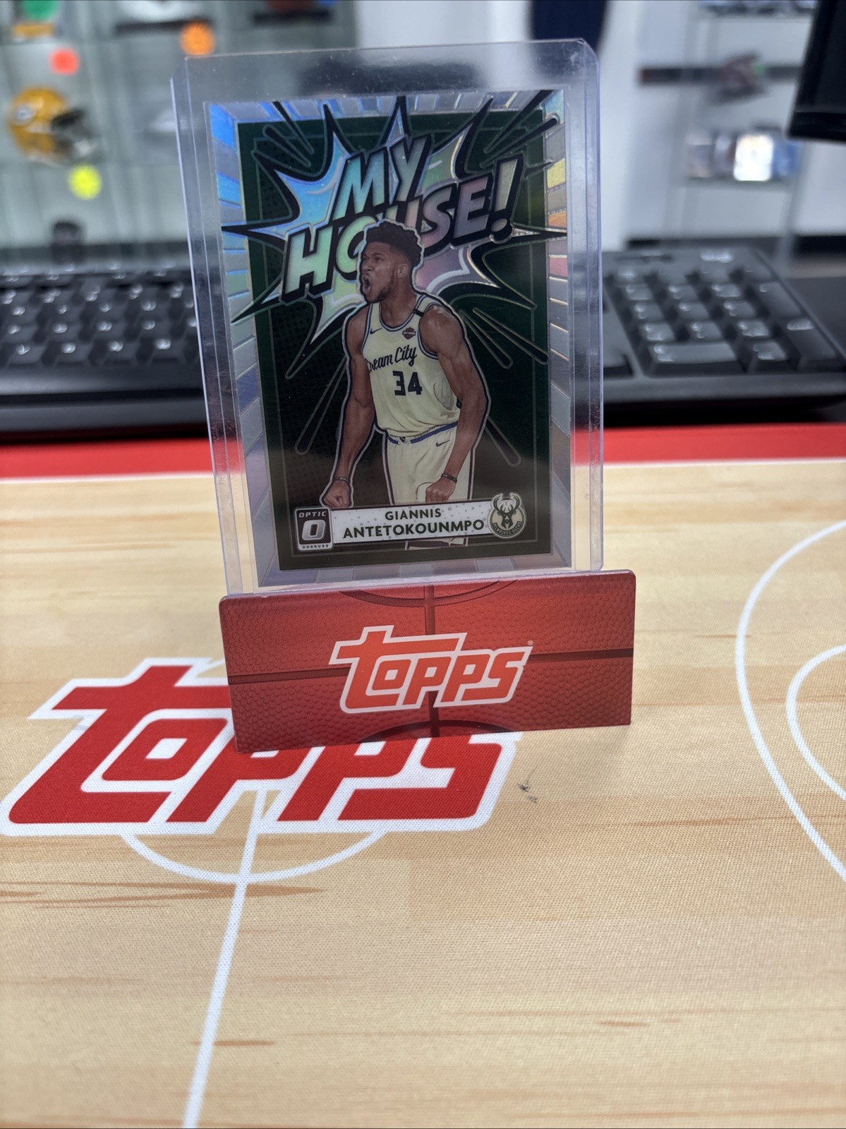 2020-21 Panini Donruss Optic - My House Giannis Antetokounmpo #2 Holo Prizm TK