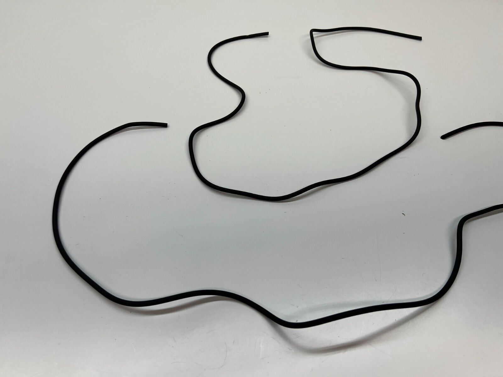 LAMBORGHINI MURCIELAGO LP640 ROOF DOOR RUBBER GASKETS OEM 418837629 418837630