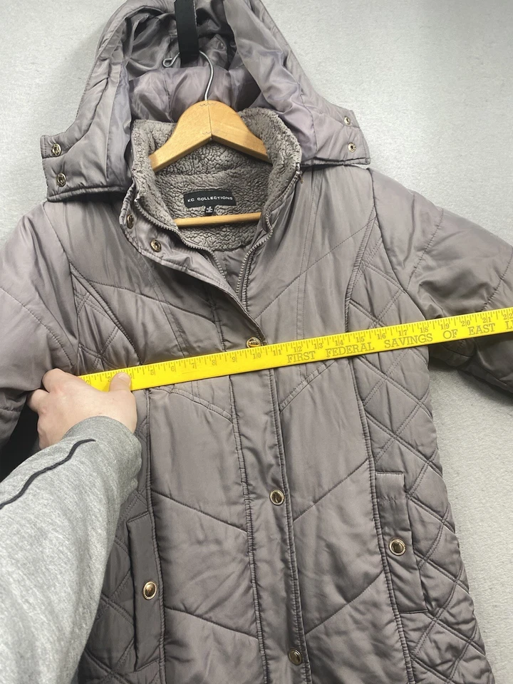 KC Collection Puffer Coat Women’s Hooded Long Sz Small Gray w/ Gold Accents - Image 3 of 4