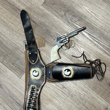 Vintage Wyatt Earp Black Leather Double Holster Horsehead Design RARE