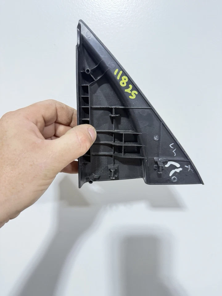 Cubierta del panel de moldura del espejo retrovisor delantero derecho Toyota Tacoma 2005-2016 67491-04050 Foto 4 de 4