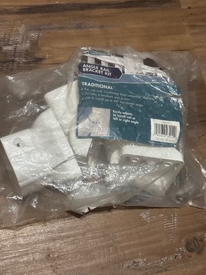 Veranda Traditional 45 degree Angle Bracket Kit 4Pack  73003212