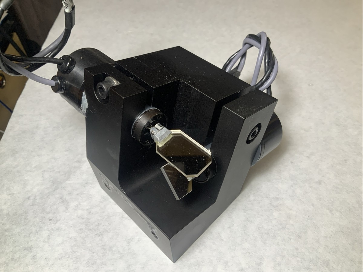 CAMBRIDGE TECHNOLOGY 6860A Two Axis Galvanometer Optical Scanner W