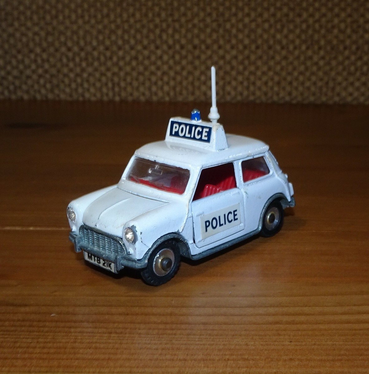 ディンキー（Dinky Toys）No.250 ポリス・ミニ・クーパー Dinky Toys 250 Police Mini Cooper S Car 1968 White W/Box | eBay
