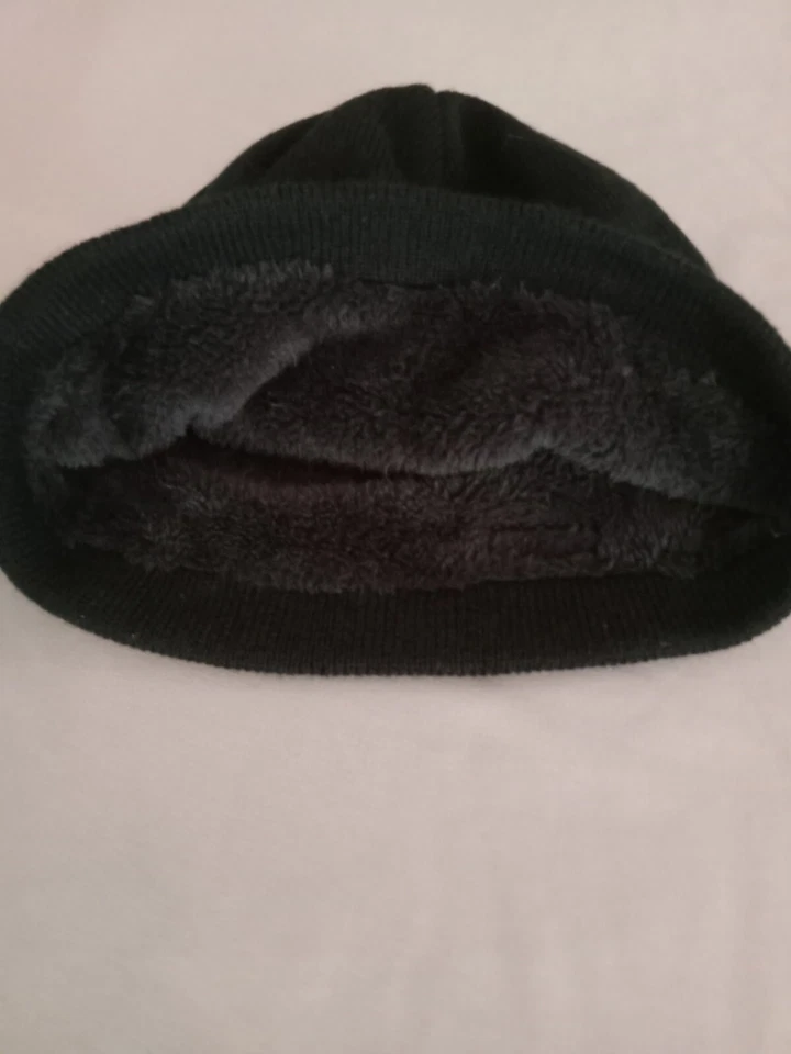 Reaction Kenneth Cole OS Womens Black Fuzzy Fleece Lined Hat Winter Ski - Image 4 of 4