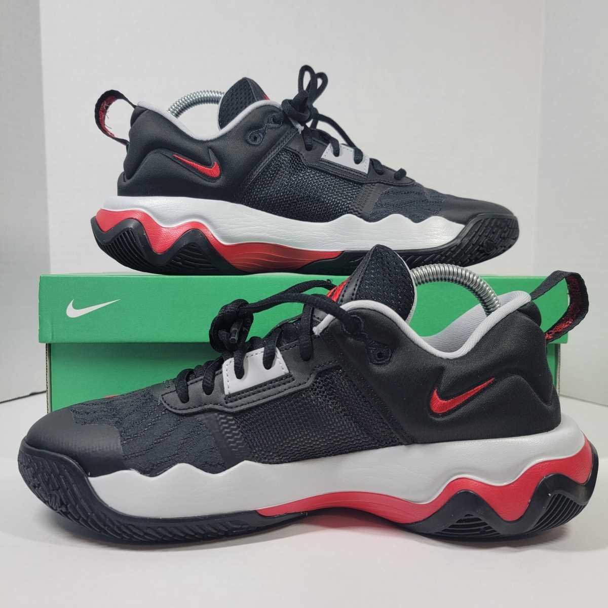 Nike Giannis Immortality 3 Basketball Shoes Men's 10.5 Univ