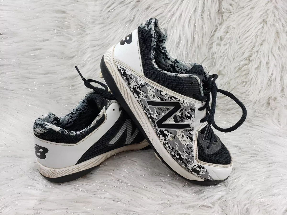 New balance clearance youth turf shoes