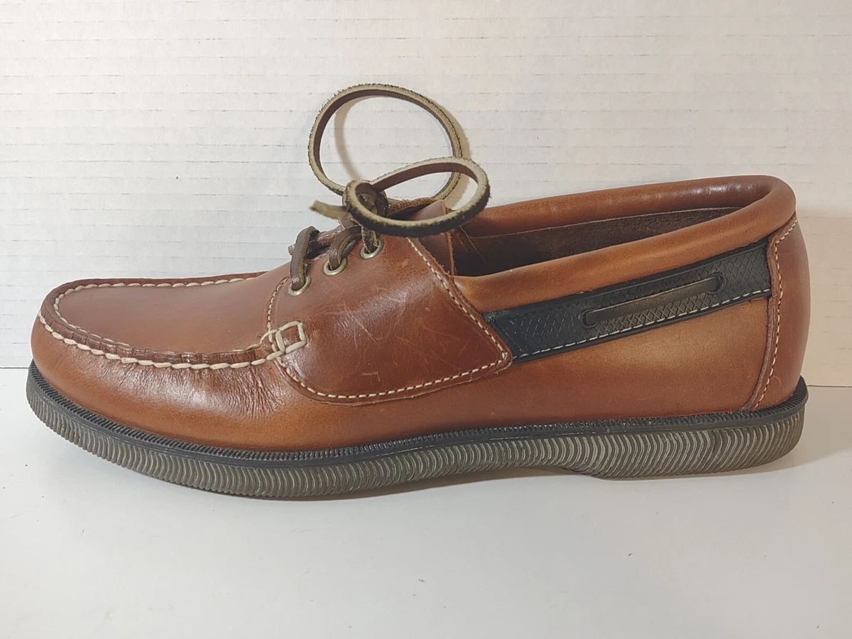 St john's bay store boat shoes