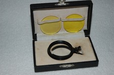 Zestaw filtrów Leico żółty jasny i średni z univ. Uchwyt w etui