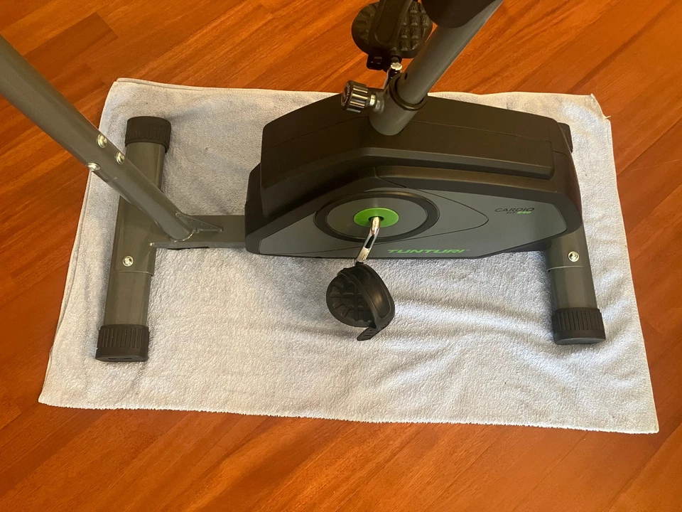 CYCLETTE TUNTURI CARDIO FIT B40-NUOVA- - Immagine 2 di 4