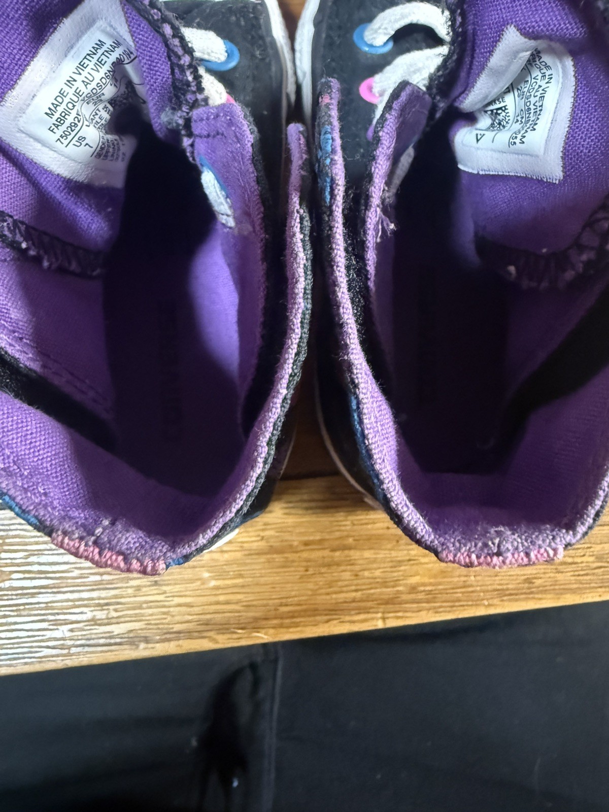 Converse All Star Black Shoe Infant Girls Sz 7 Pink/Purple/Blue Star Hi Top Vcro thumbnail 4